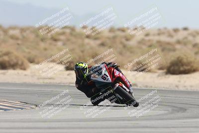 media/Oct-04-2025-CVMA (Sat) [[408bcdd6e4]]/Race 4-Formula Middleweight (Holeshot)/